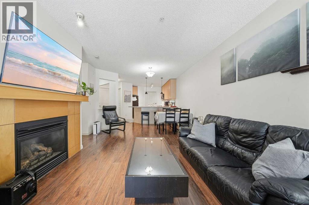 Apartment for Sale in 143, 22 Richard Place SW|Calgary, Alberta T3E7N6 2