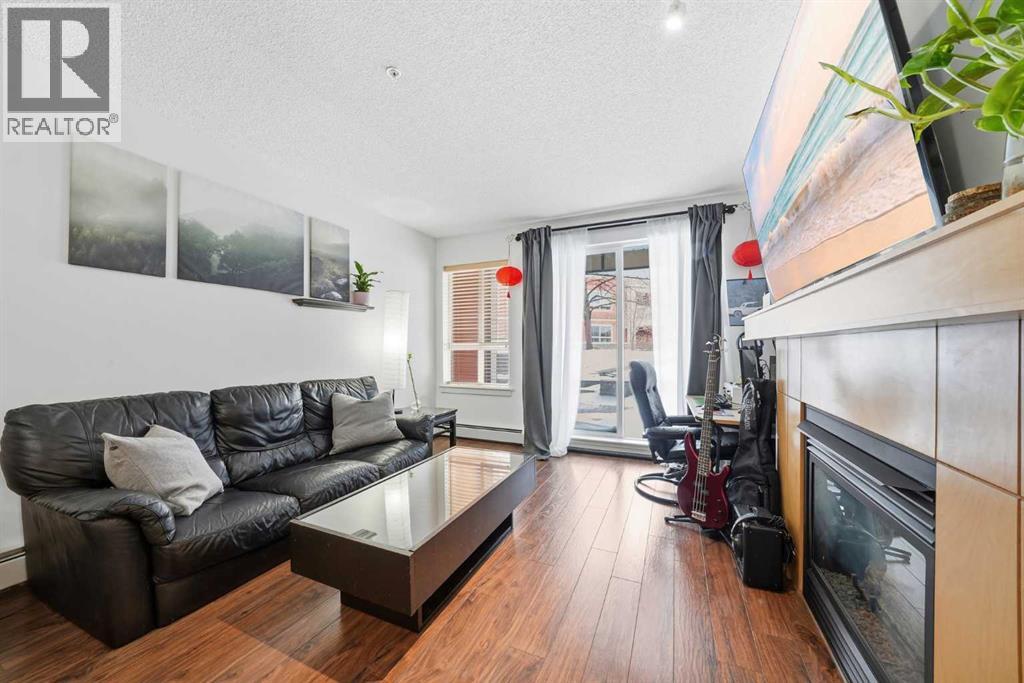 Apartment for Sale in 143, 22 Richard Place SW|Calgary, Alberta T3E7N6 4