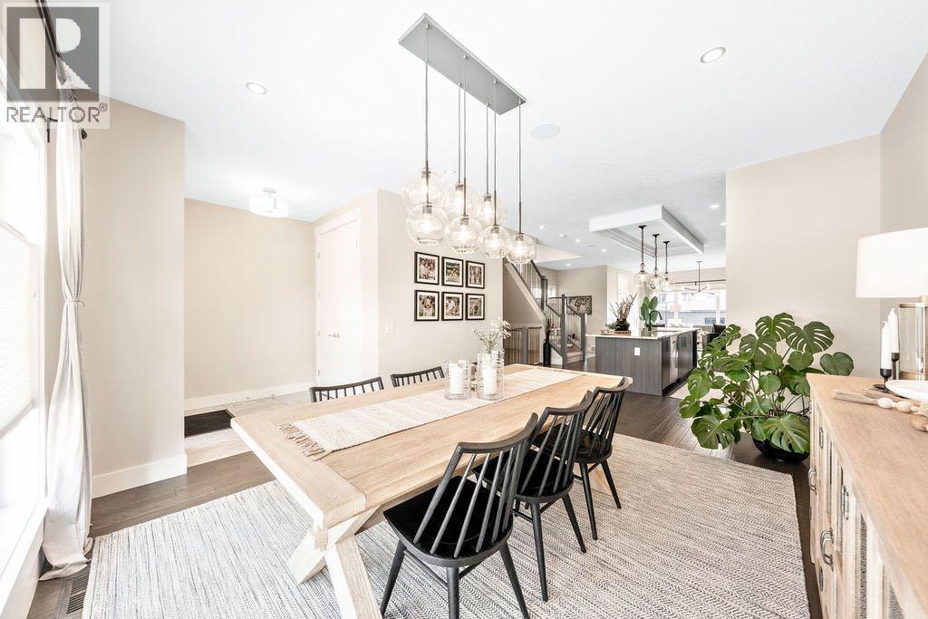 Duplex for Sale in 1126 40 Street SW|Calgary, Alberta T3C1W6 5