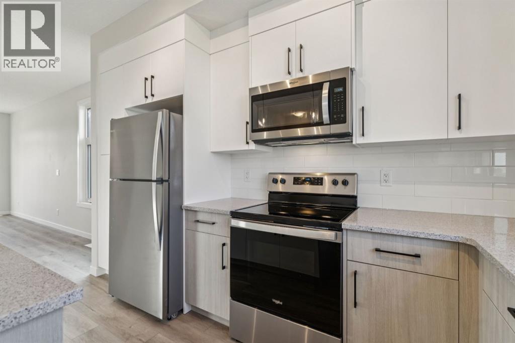 Row / Townhouse for Sale in 110, 400 Belmont Street SW|Calgary, Alberta T2X5Z1 5