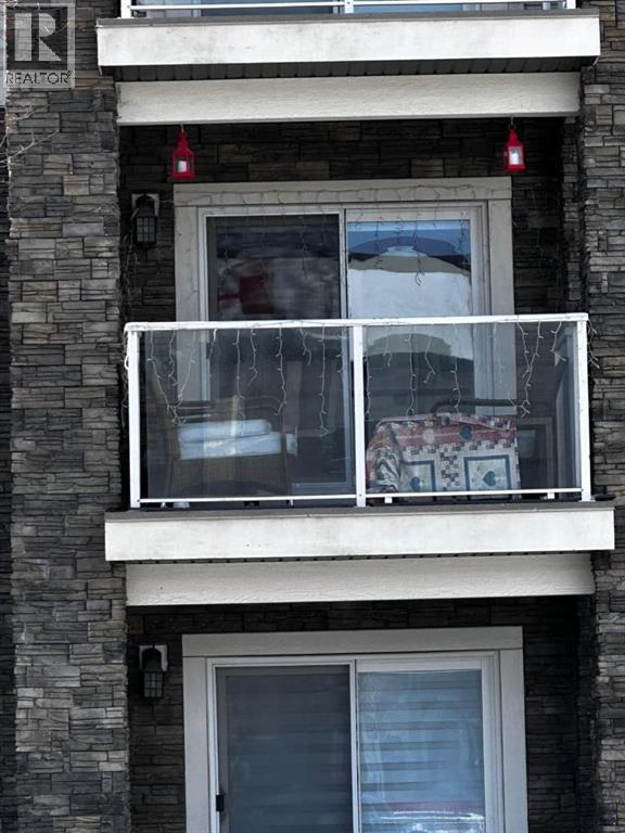 Apartment for Sale in 4214, 240 Skyview Ranch Road NE|Calgary, Alberta T3N0P4 2