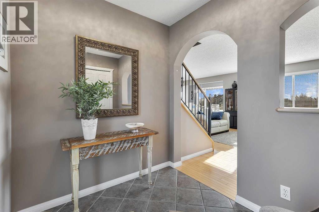 House for Sale in 133 Rocky Ridge Heath NW|Calgary, Alberta T3G4Z8 4