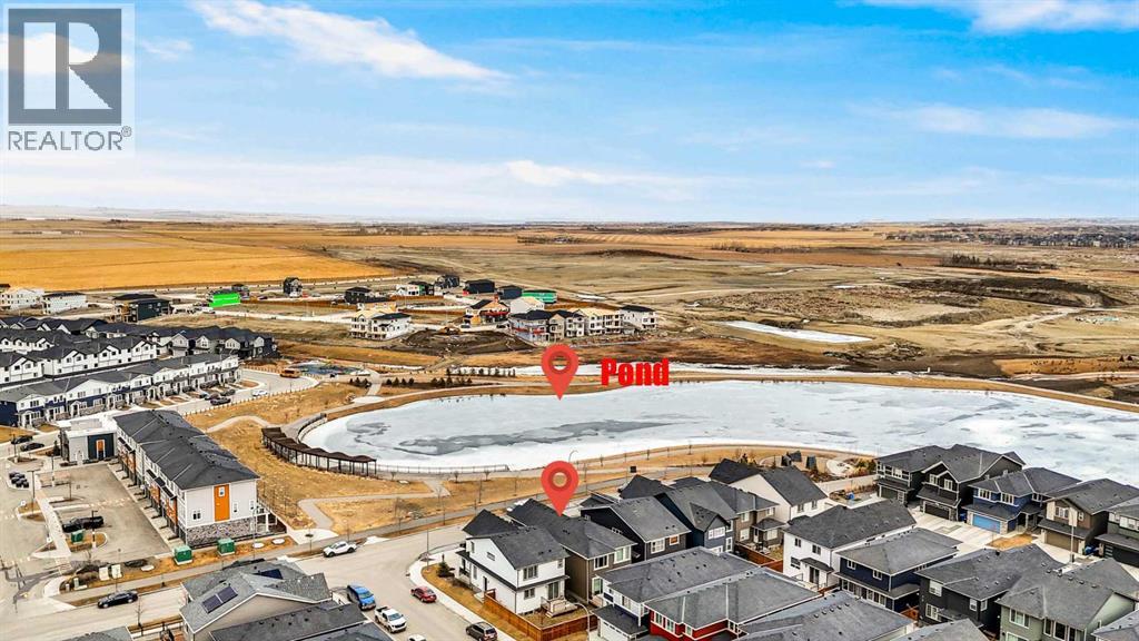 House for Sale in 67 Ambleside Park NW|Calgary, Alberta T3P1S4 3