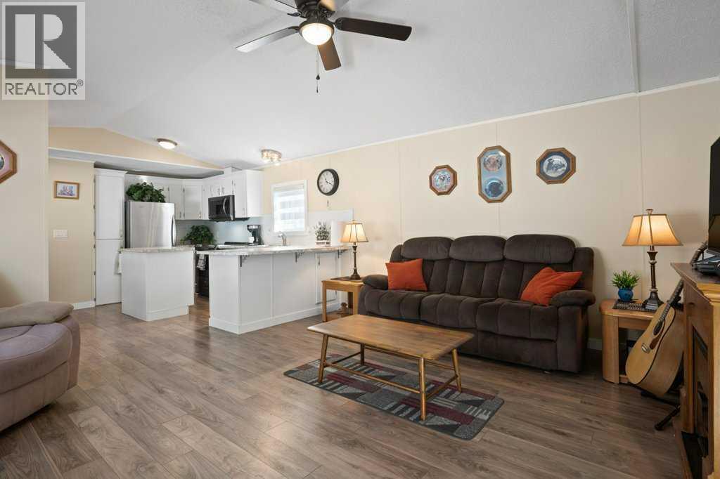 Mobile Home for Sale in 139, 99 Arbour Lake Road NW|Calgary, Alberta T3G4E4 4