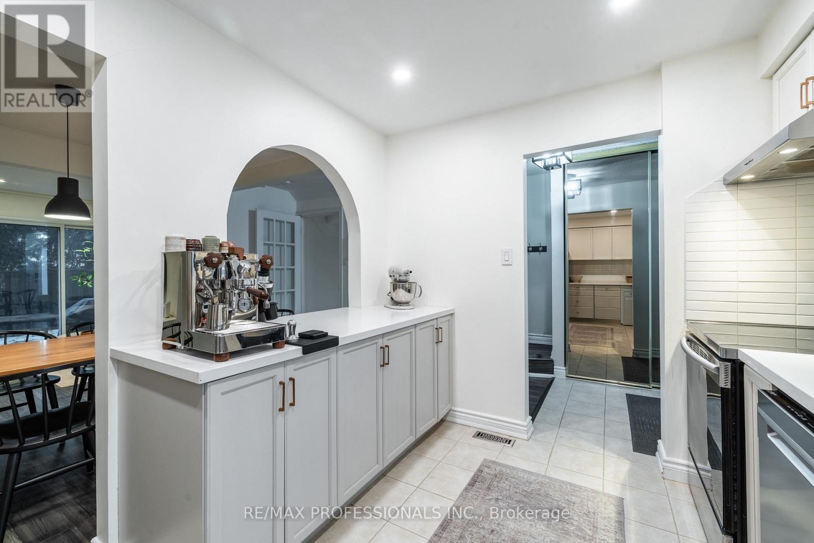 Row / Townhouse for Sale in TH65 - 6699 FALCONER DRIVE|Mississauga (Streetsville), Ontario L5N2E3 4