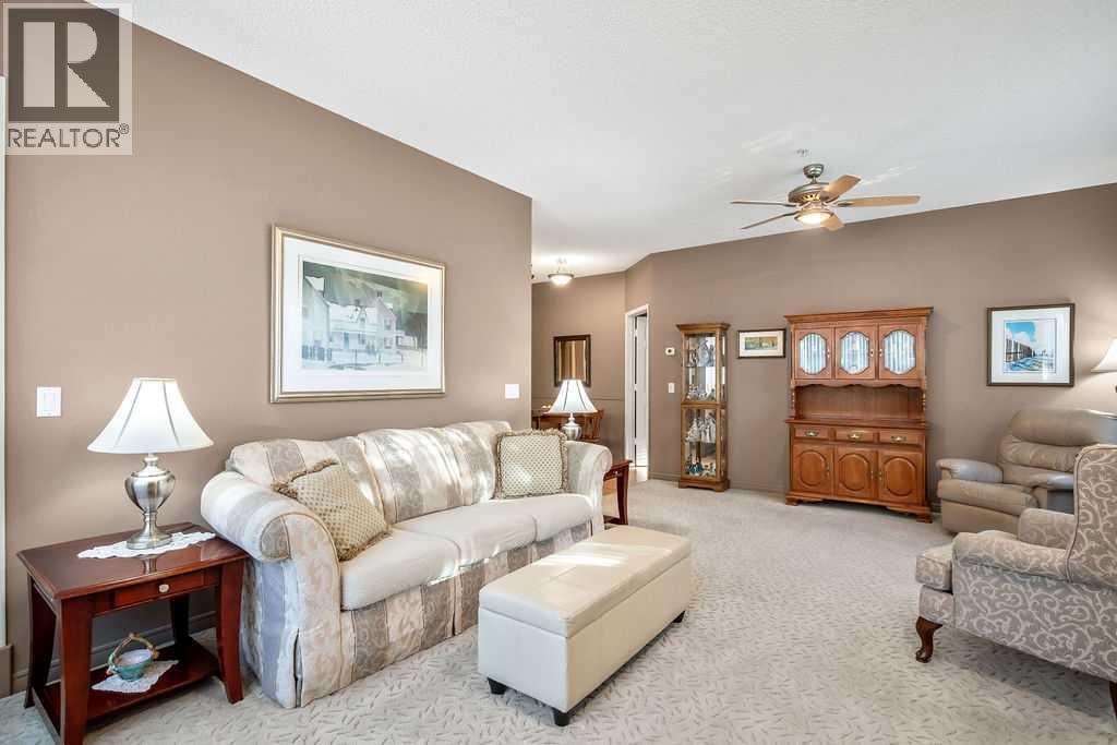 Apartment for Sale in 101, 2144 Paliswood Road SW|Calgary, Alberta T2V5K2 3