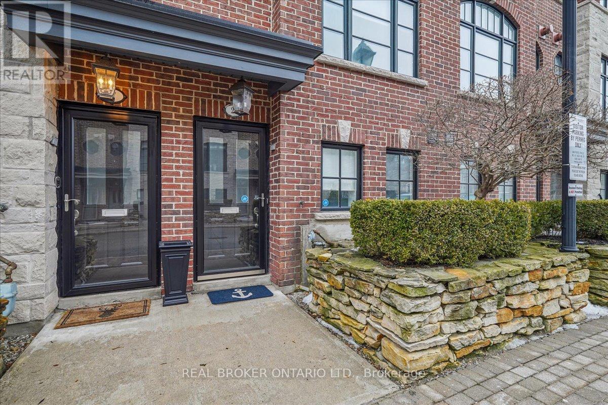 Row / Townhouse for Sale in 25 RUBY LANG LANE|Toronto (Mimico), Ontario M8Z0B8 2