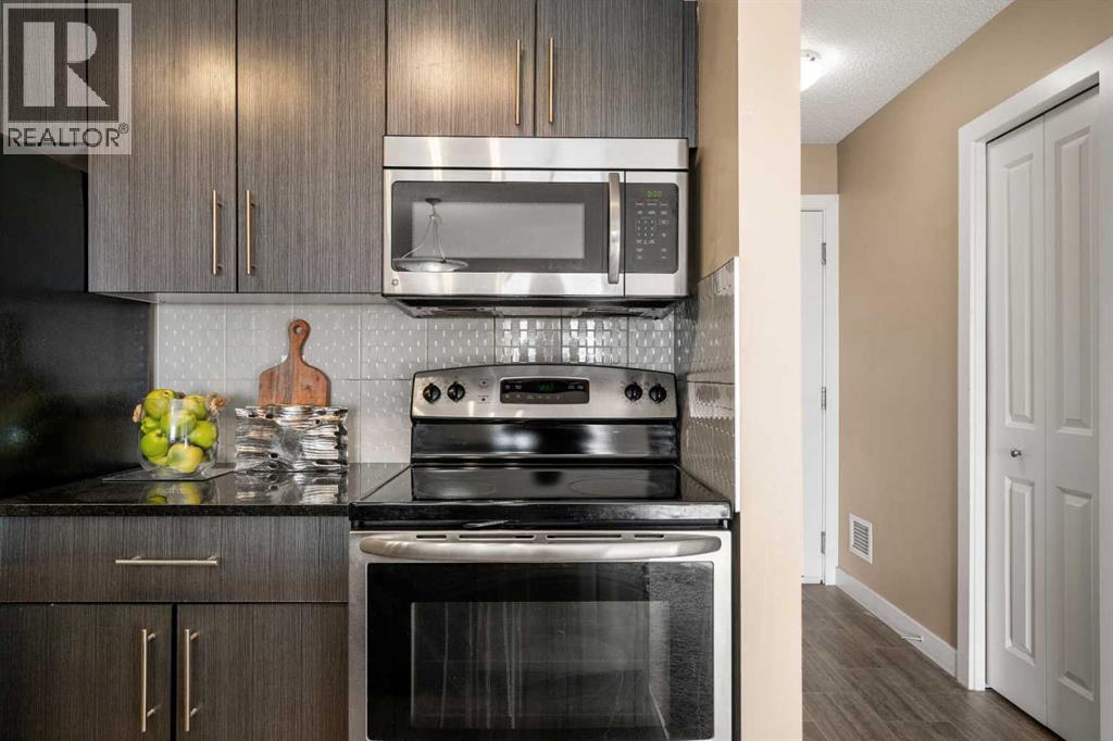 Apartment for Sale in 412, 5 Saddlestone Way NE|Calgary, Alberta T3J0S2 2