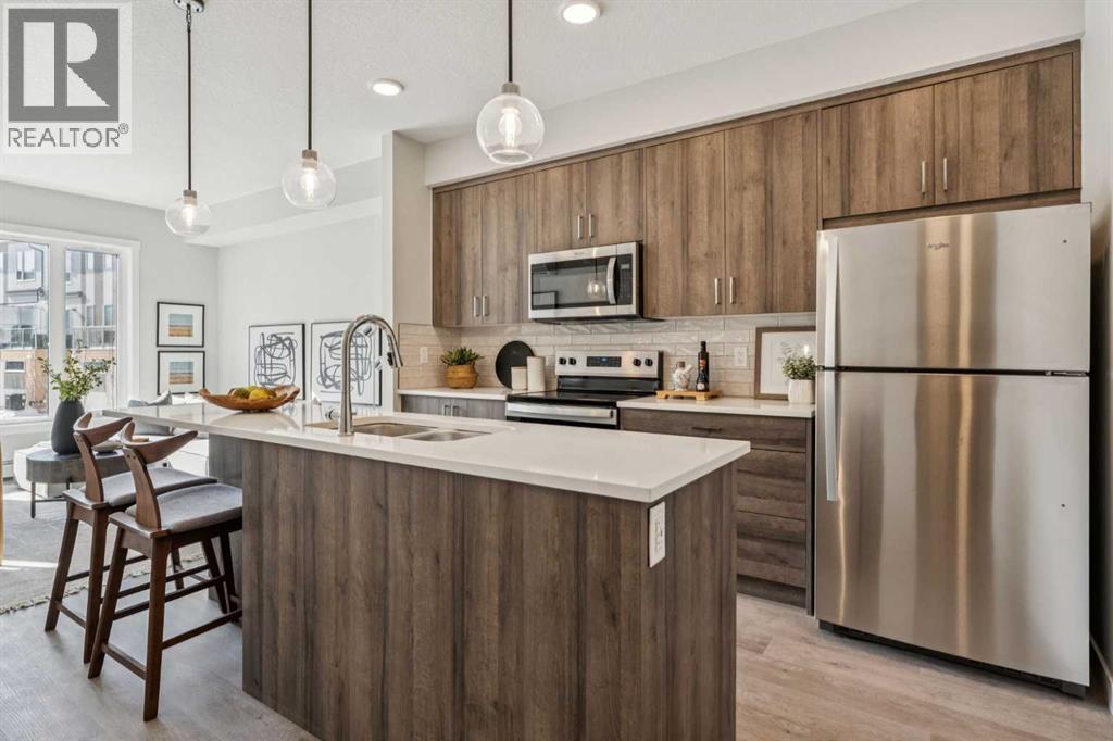 Apartment for Sale in 208, 655 Shawnee Square SW|Calgary, Alberta T2Y1E3