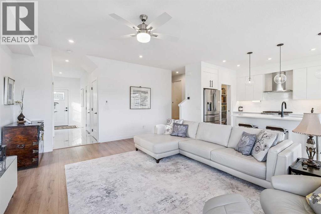 Row / Townhouse for Sale in 255, 7820 Spring Willow Drive SW|Calgary, Alberta T3H6E1 4