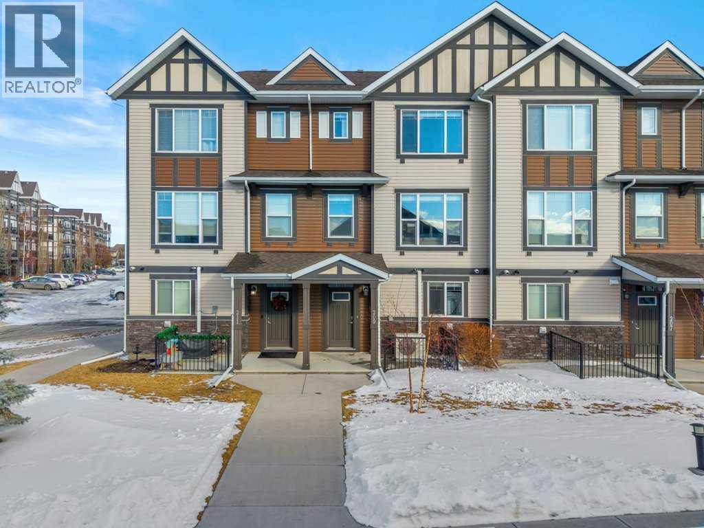 Row / Townhouse for Sale in 209 New Brighton Walk SE|Calgary, Alberta T2Z5C7