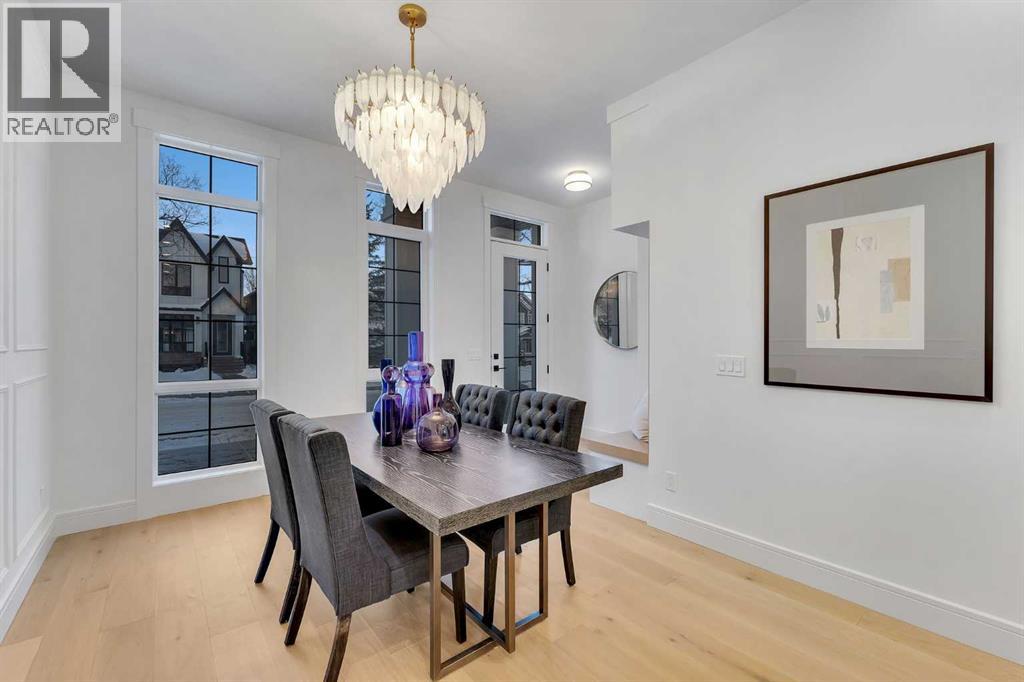 House for Sale in 1727 19 Avenue NW|Calgary, Alberta T2M1B4 5