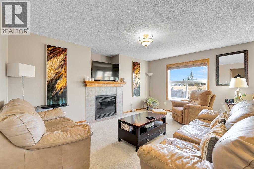 House for Sale in 132 Saddletree Close NE|Calgary, Alberta T3J5J1 5