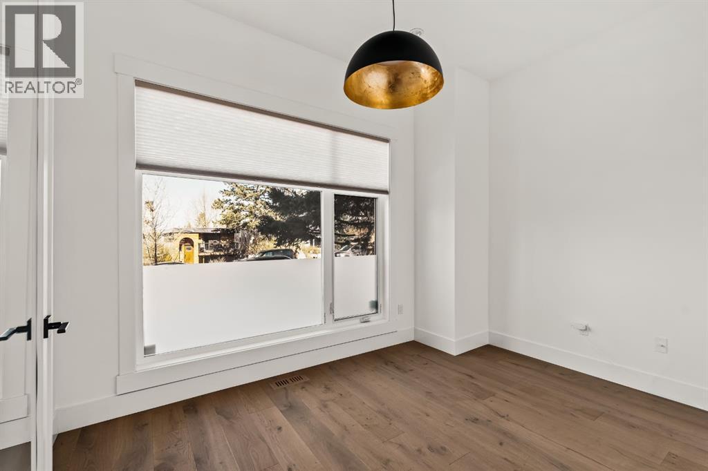 House for Sale in 2223 27 Avenue SW|Calgary, Alberta T2T1J1 4