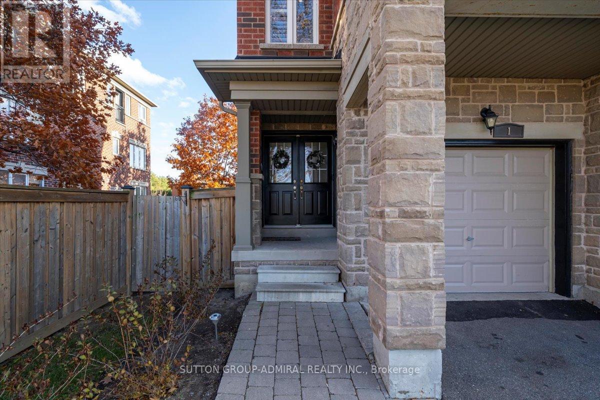 Row / Townhouse for Sale in 1 - 2600 GLENGARRY ROAD|Mississauga (Erindale), Ontario L5C0A2 2