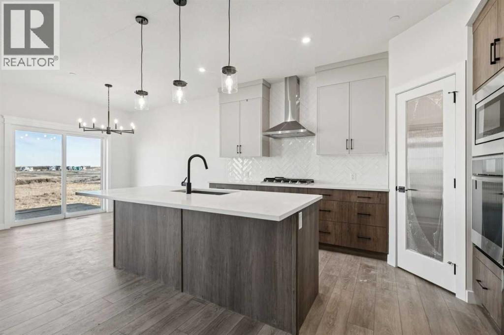 House for Sale in 378 Hotchkiss Manor SE|Calgary, Alberta T2S0J9 5