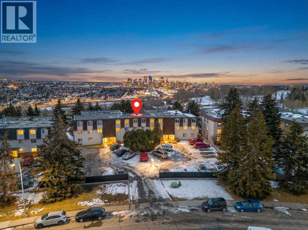 Apartment for Sale in 304, 512 Cedar Crescent SW|Calgary, Alberta T3C2Y8 2