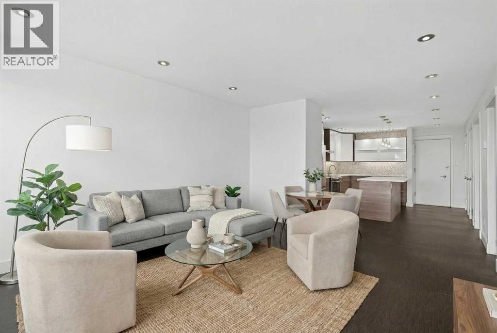 Apartment for Sale in 304, 512 Cedar Crescent SW|Calgary, Alberta T3C2Y8 5