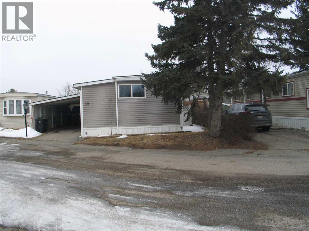 Mobile Home for Sale in 29, 3223 83 Street NW|Calgary, Alberta t3b5n1 4