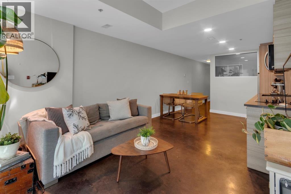 Apartment for Sale in 118, 235 9A Street NW|Calgary, Alberta T2N4H7 5