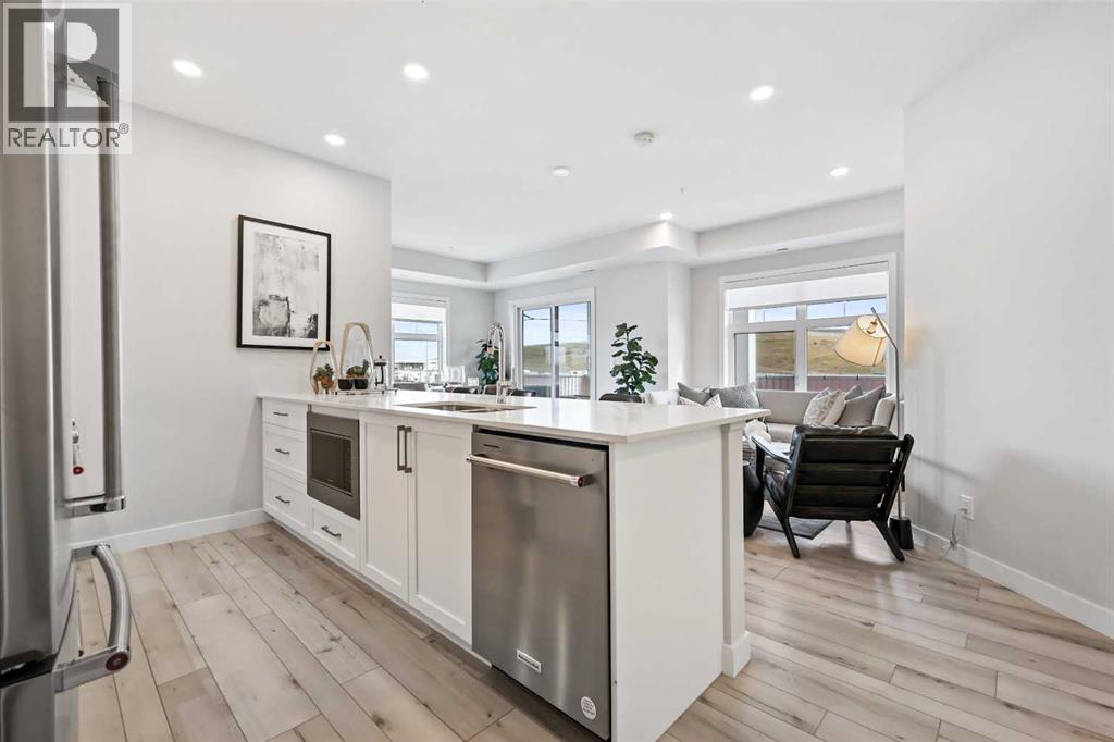 Apartment for Sale in 326, 255 Les Jardins Park SE|Calgary, Alberta T2C5V3 3