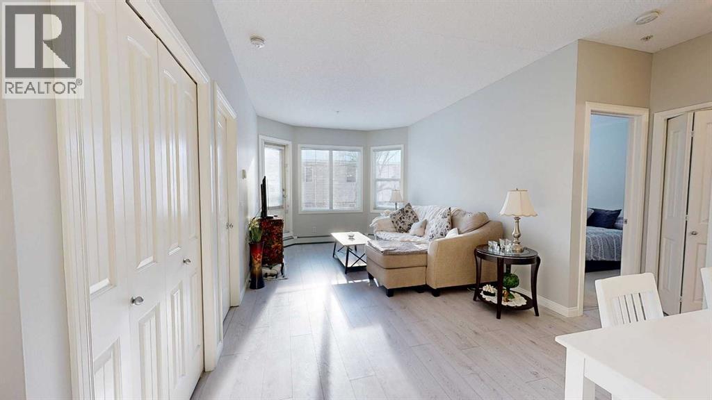 Apartment for Sale in 107, 8 Prestwick Pond Terrace SE|Calgary, Alberta T2Z3Z7 3