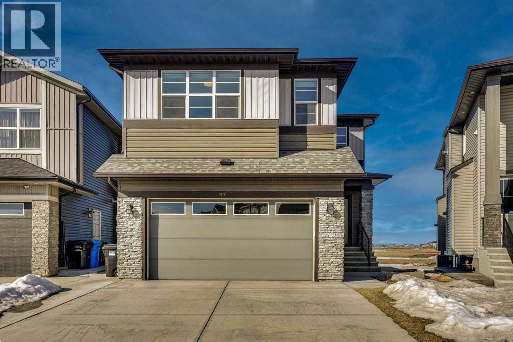 House for Sale in 47 Corner Meadows Row NE|Calgary, Alberta T3N1X9