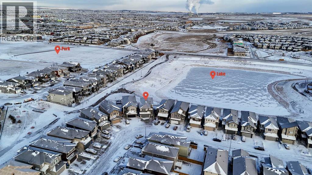 House for Sale in 47 Corner Meadows Row NE|Calgary, Alberta T3N1X9 3