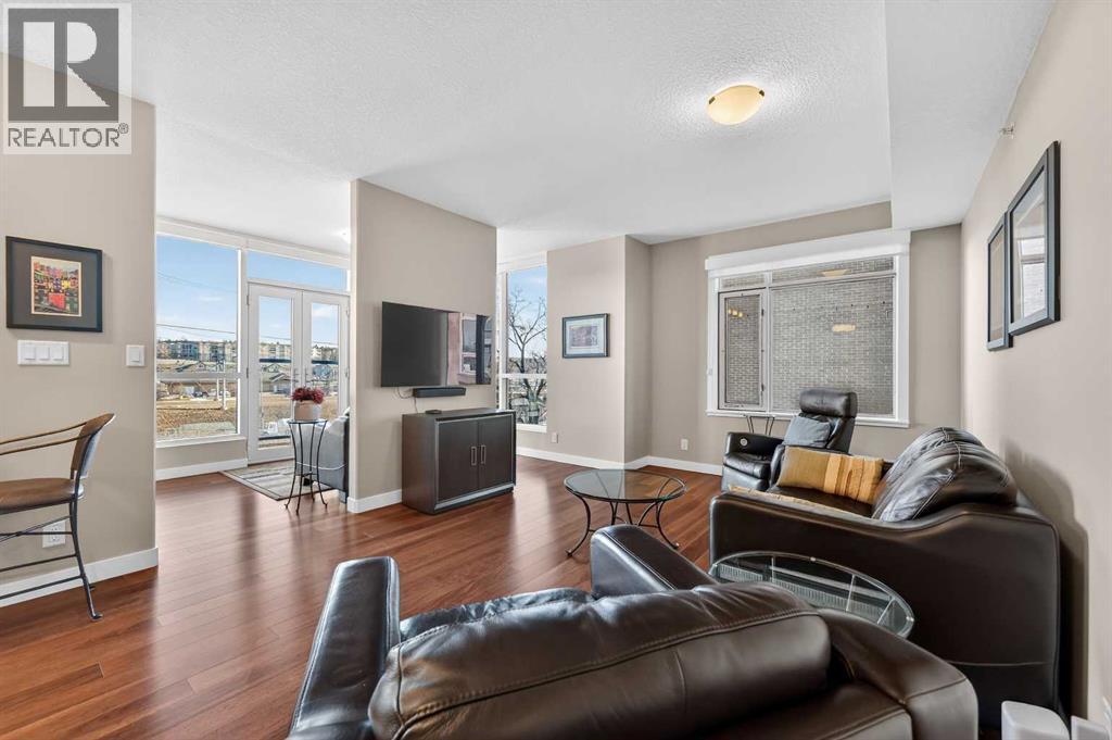 Apartment for Sale in 402, 16 Varsity Estates Circle NW|Calgary, Alberta T3A2C5 4