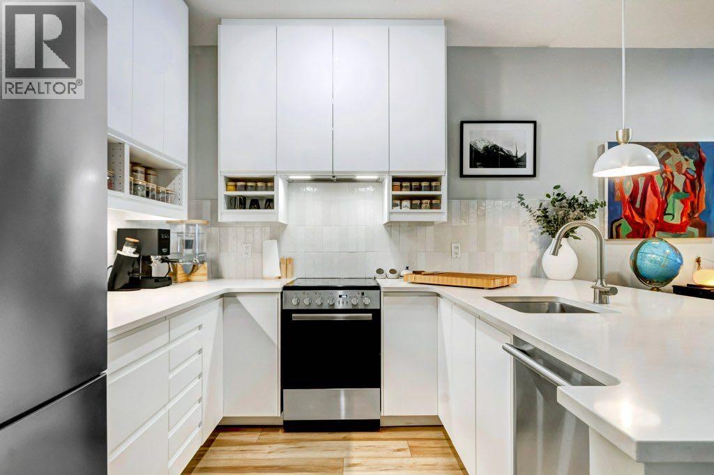 Apartment for Sale in 109, 1408 17 Street SE|Calgary, Alberta T2G5S8 5