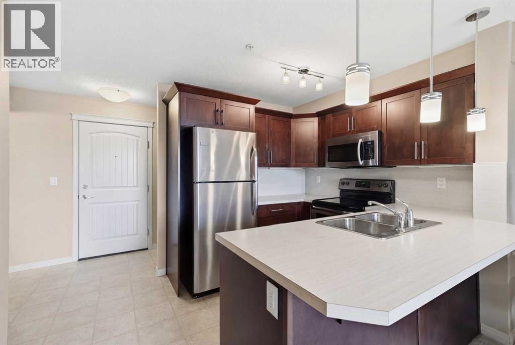 Apartment for Sale in 2114, 130 Panatella Street NW|Calgary, Alberta T3K0Y6 3