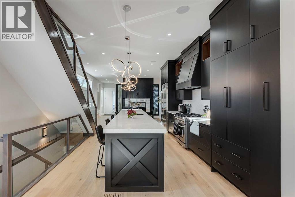 House for Sale in 1440 29 Street SW|Calgary, Alberta T3C1M2 5