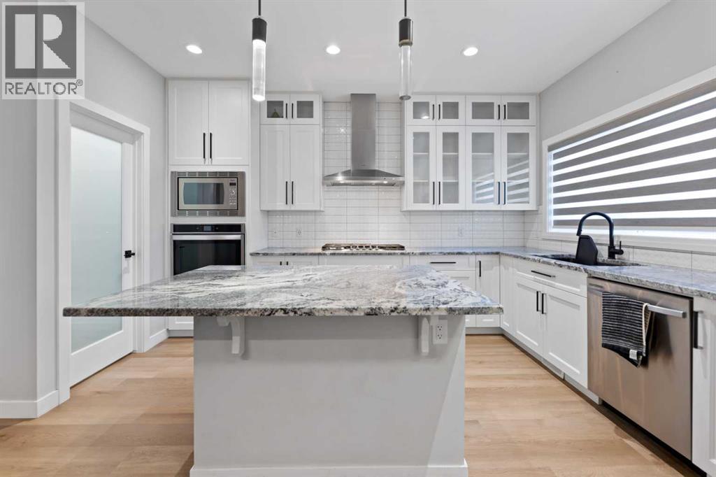 House for Sale in 149 Corner Ridge Mews NE|Calgary, Alberta T3J1X5