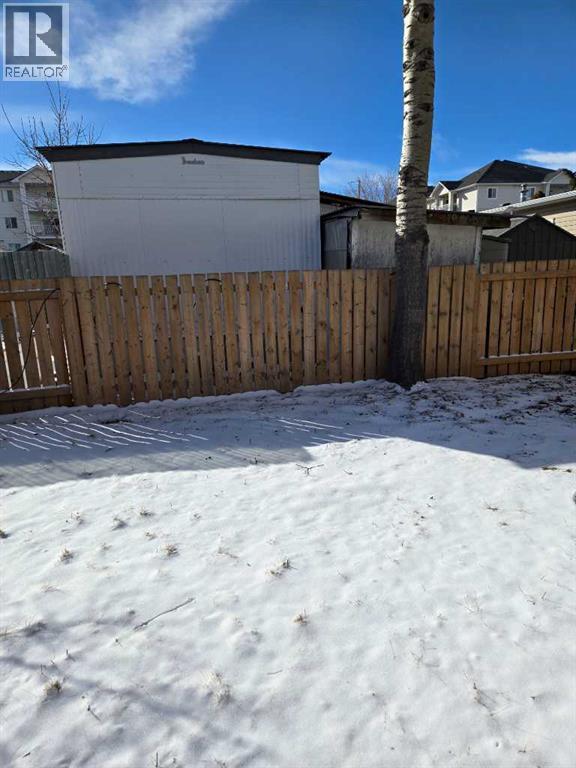 Mobile Home for Sale in 26, 6220 17 Avenue SE|Calgary, Alberta T2A0W6 3
