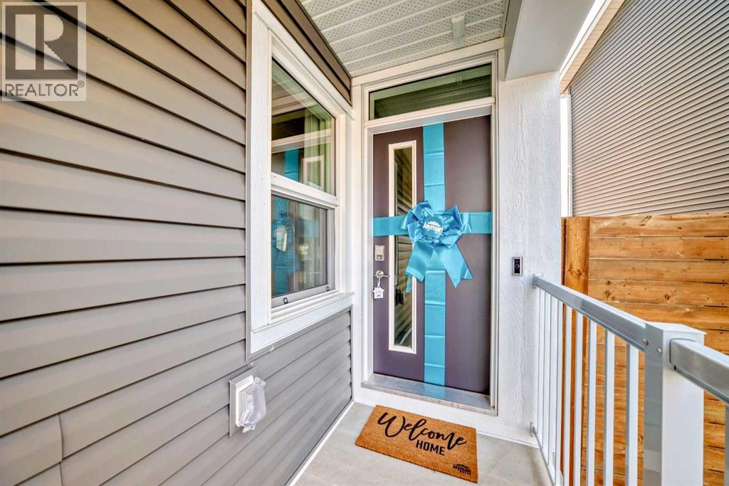 House for Sale in 131 Wolf Creek Rise SE|Calgary, Alberta T2X4Y9 3