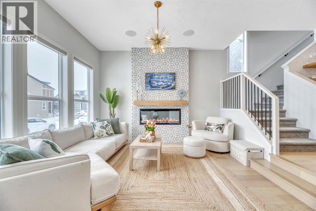 House for Sale in 559 Wolf Creek Way SE|Calgary, Alberta T2X4Y9 3