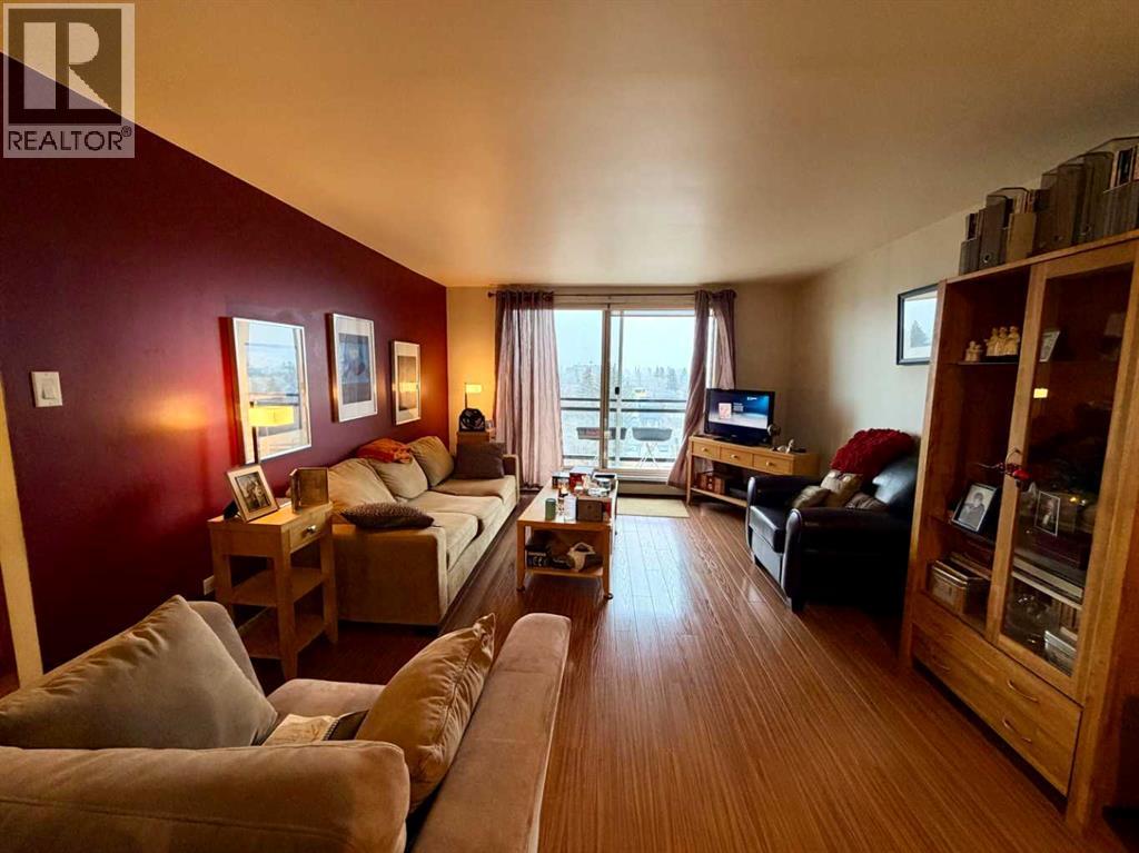 Apartment for Sale in 702, 1022 16 Avenue NW|Calgary, Alberta T2M0K5