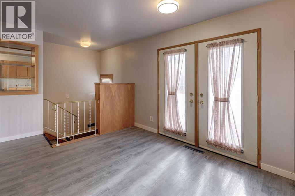 House for Sale in 4723 Marbury Place NE|Calgary, Alberta T2A2W1 5