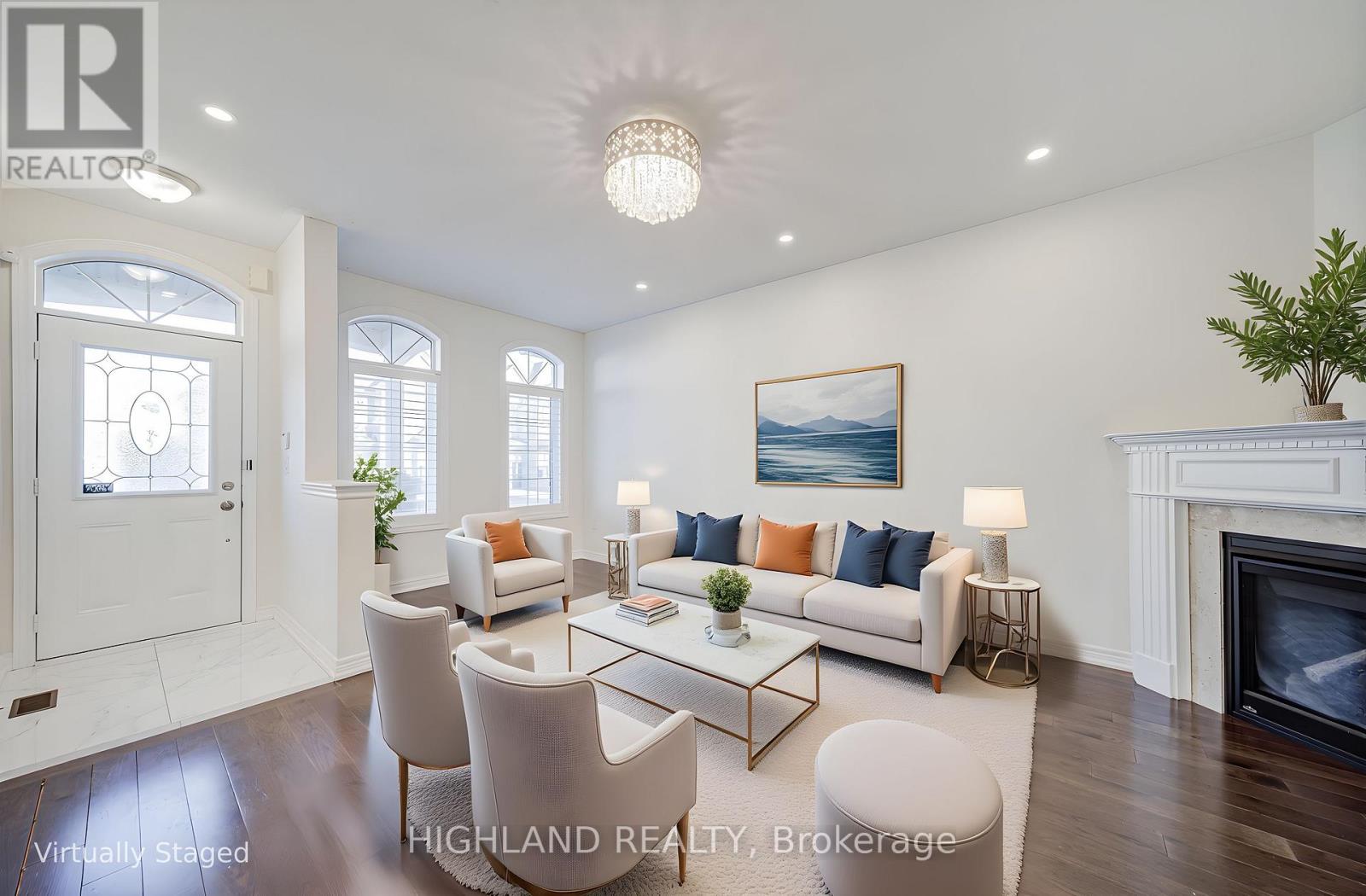 Row / Townhouse for Sale in 518 TERRACE WAY|Oakville (SH Sixteen Hollow), Ontario L6M1N5 2