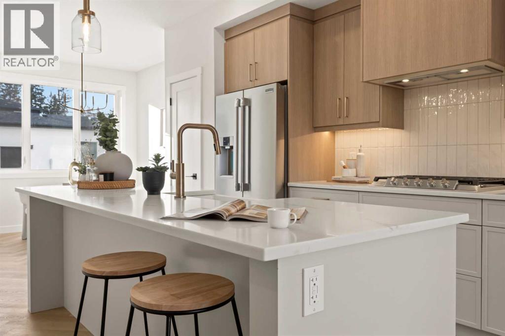 Row / Townhouse for Sale in 3107 42 Street SW|Calgary, Alberta T3E3M4 3