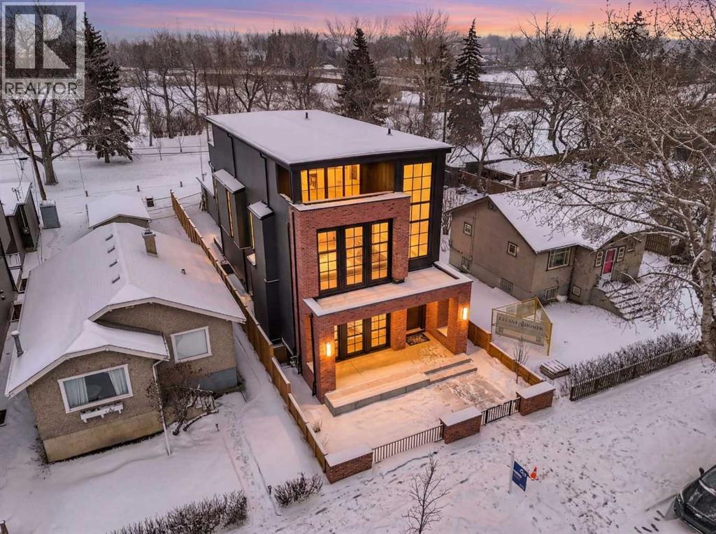 House for Sale in 1222 8 Avenue SE|Calgary, Alberta T2G0M7 4