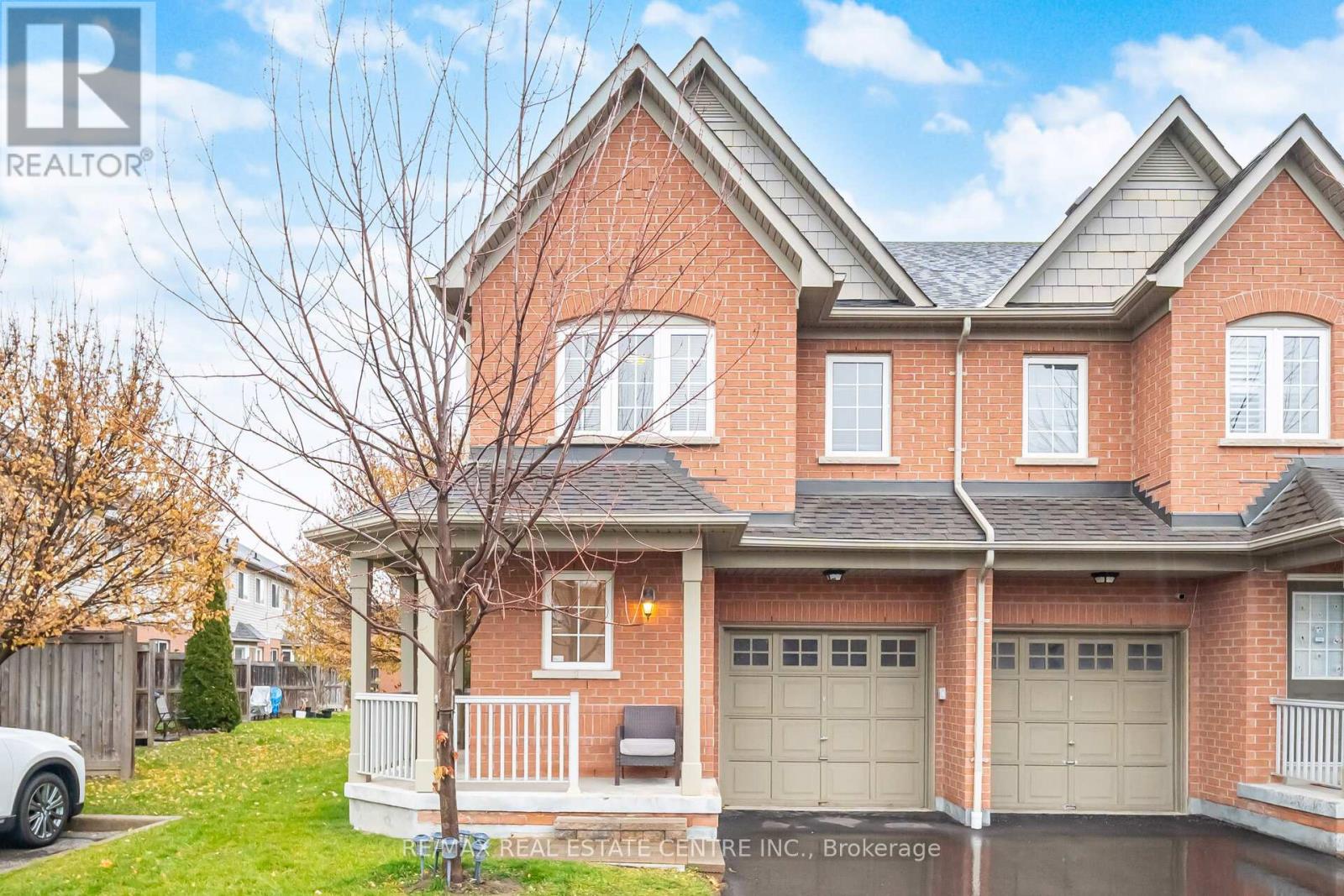 Row / Townhouse for Sale in 112 - 3150 ERIN CENTRE BOULEVARD|Mississauga (Churchill Meadows), Ontario L5M7Z3 3