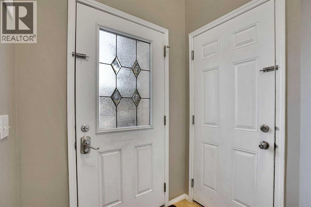 House for Sale in 170 Citadel Gardens NW|Calgary, Alberta t3g3x6 3