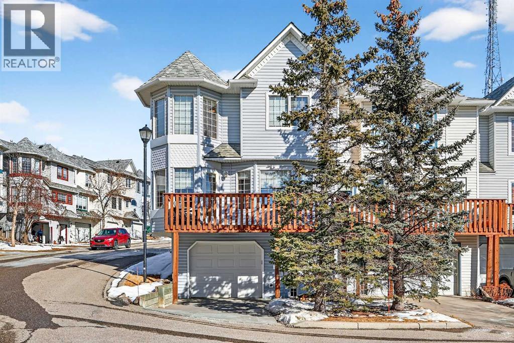 Row / Townhouse for Sale in 66 Patina View SW|Calgary, Alberta T3H3R4 2