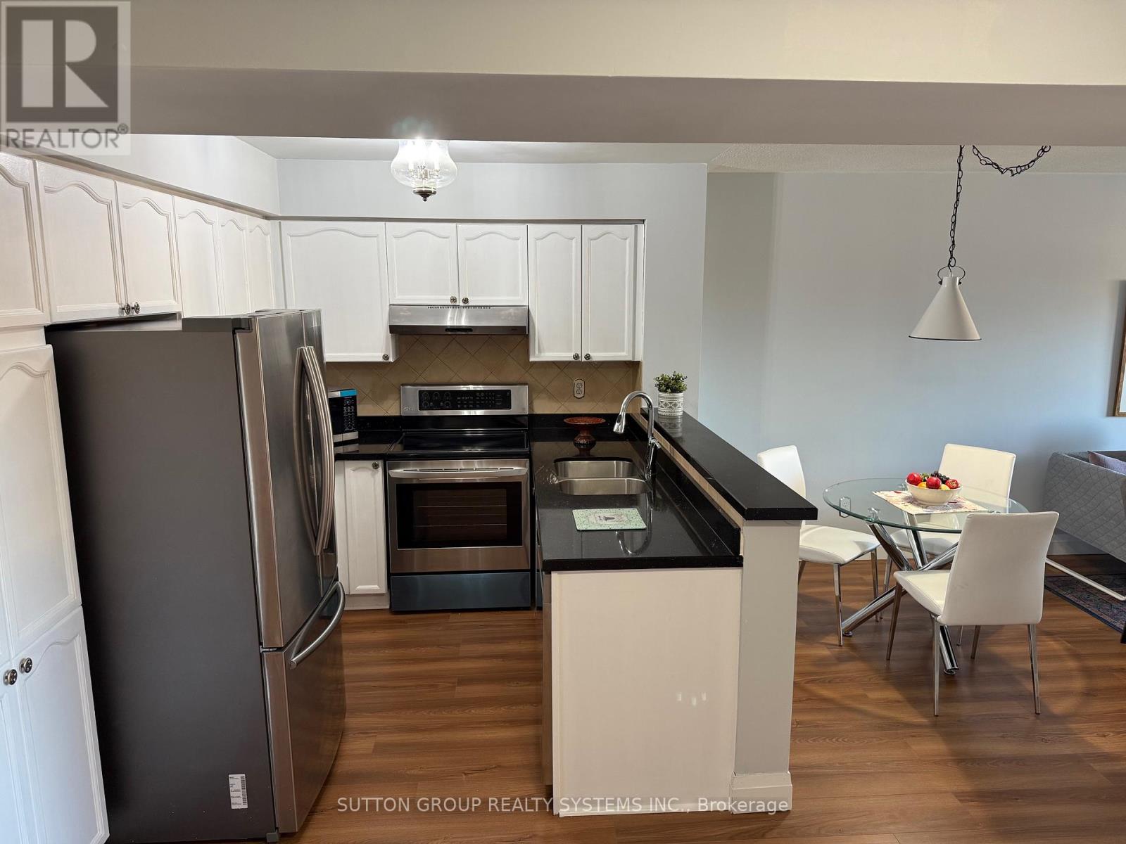 Row / Townhouse for Sale in 255 - 60 BARONDALE DRIVE|Mississauga (Hurontario), Ontario L4Z3N8 4