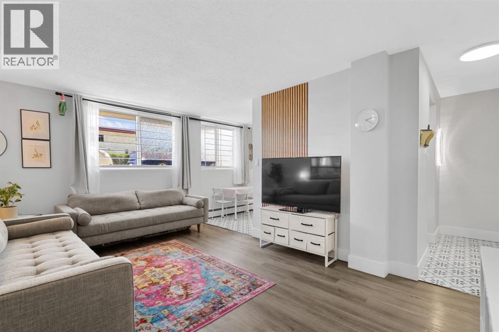 Apartment for Sale in 102, 1143 37 Street SW|Calgary, Alberta T3C1S5 4