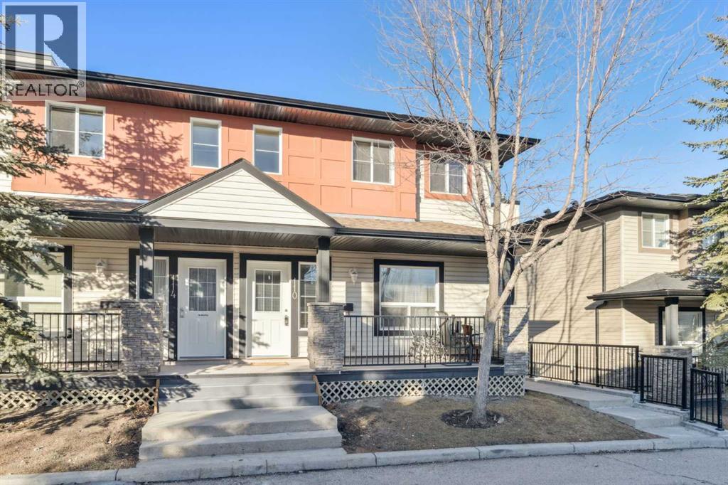 Row / Townhouse for Sale in 110 Eversyde Common SW|Calgary, Alberta T2Y4Z6
