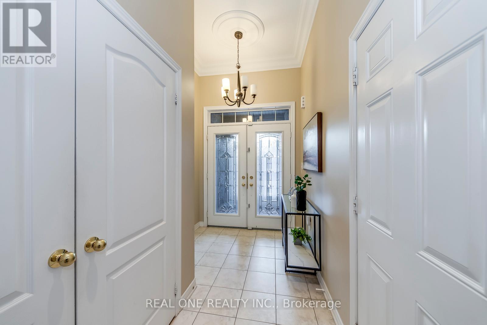 Row / Townhouse for Sale in 1407 CRAIGLEITH ROAD|Oakville (JC Joshua Creek), Ontario L6H0A7 4