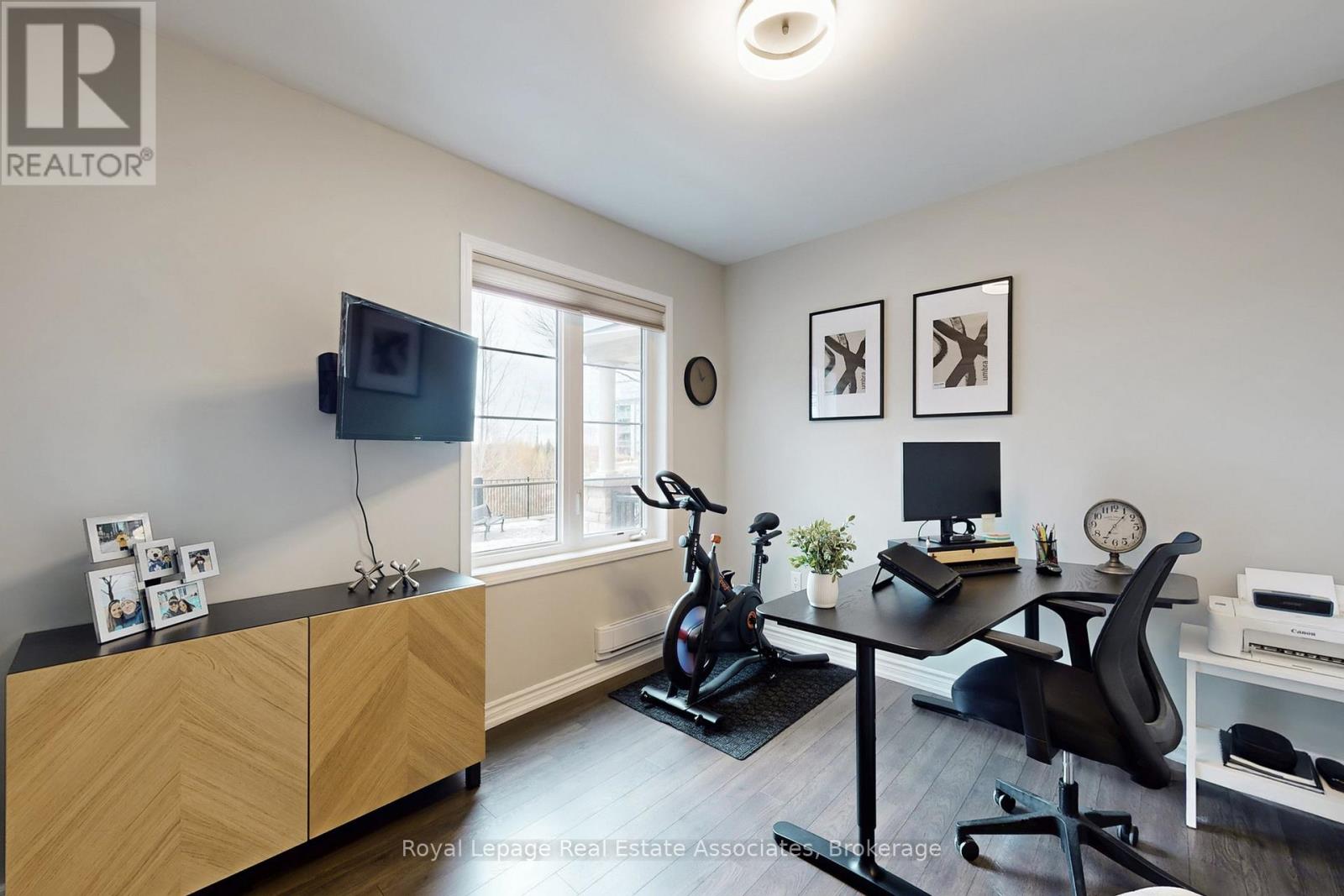 Row / Townhouse for Sale in 27 - 3002 PRESERVE DRIVE|Oakville (GO Glenorchy), Ontario L6M0V5 5