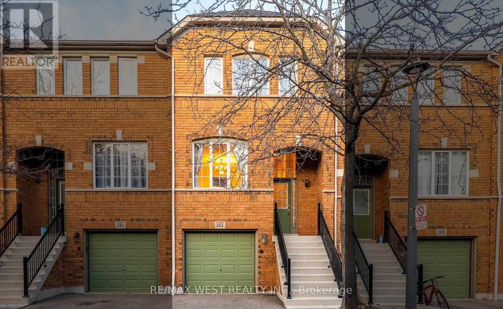 Row / Townhouse for Sale in 182 - 5530 GLEN ERIN DRIVE|Mississauga (Central Erin Mills), Ontario L5M6E8 3